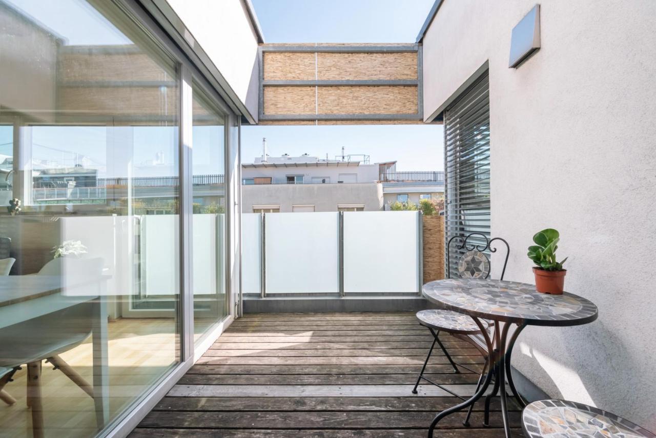 Helles, Neues Dg Apartment Mit Blick Zum Donauturm 维也纳 外观 照片